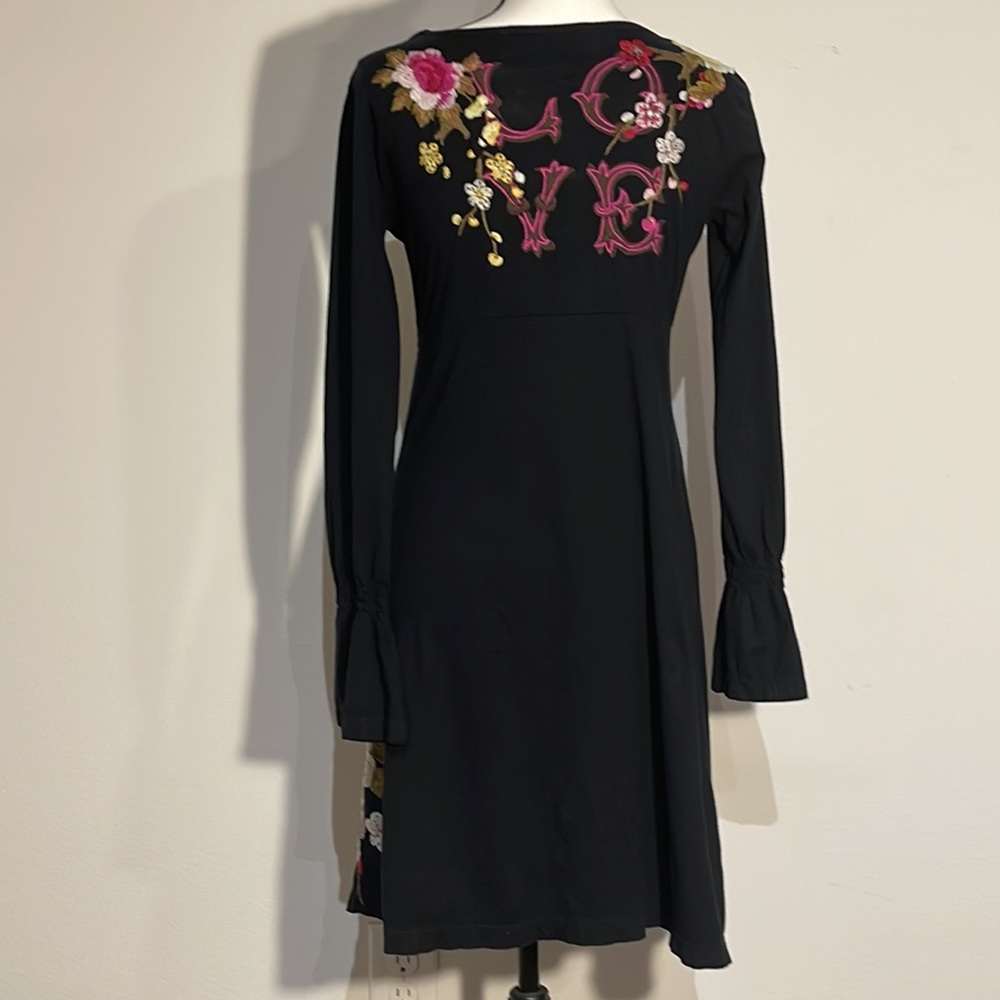 Johnny Was LA Black Embroidered LOVE Dress - Picture 3 of 9